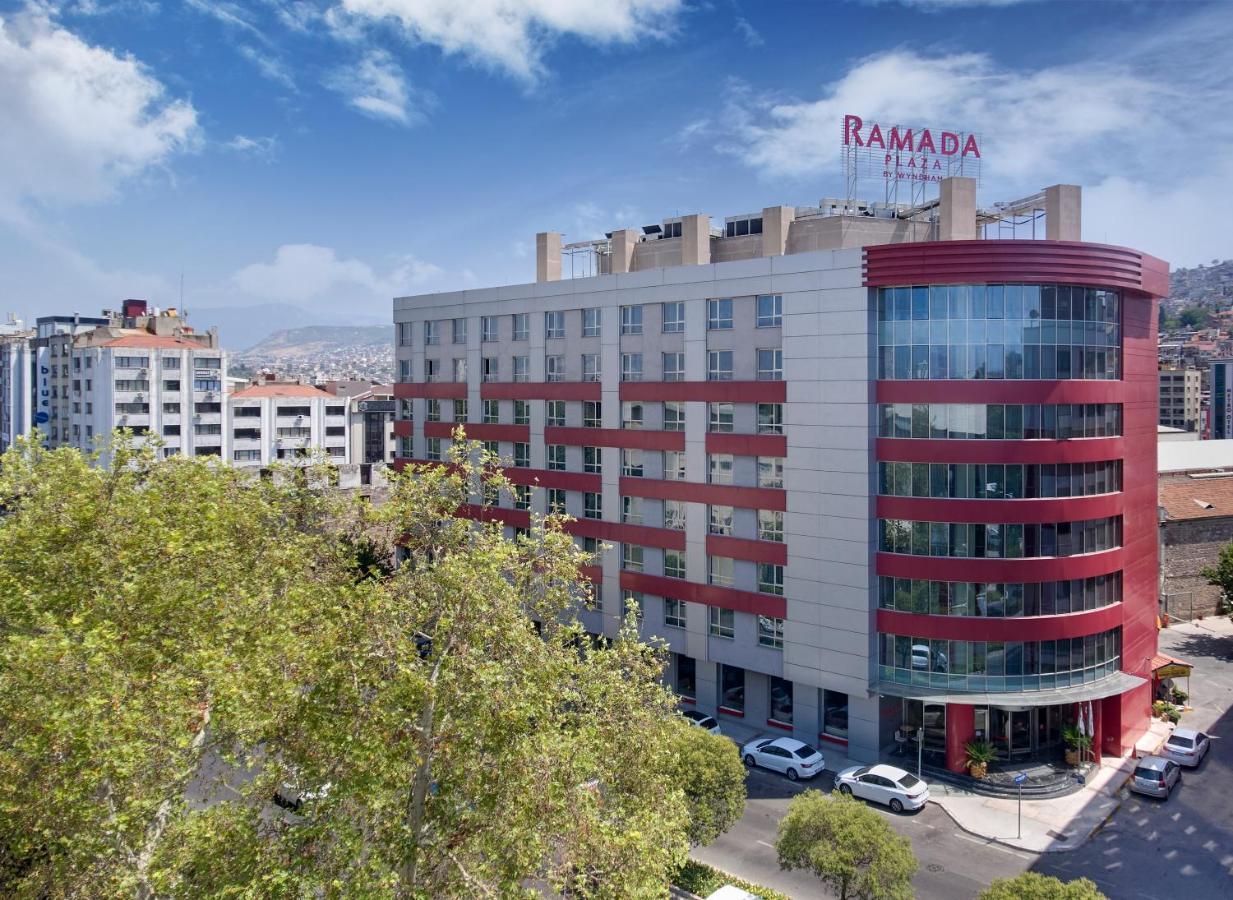Hotel Ramada Plaza By Wyndham İzmir Extérieur photo