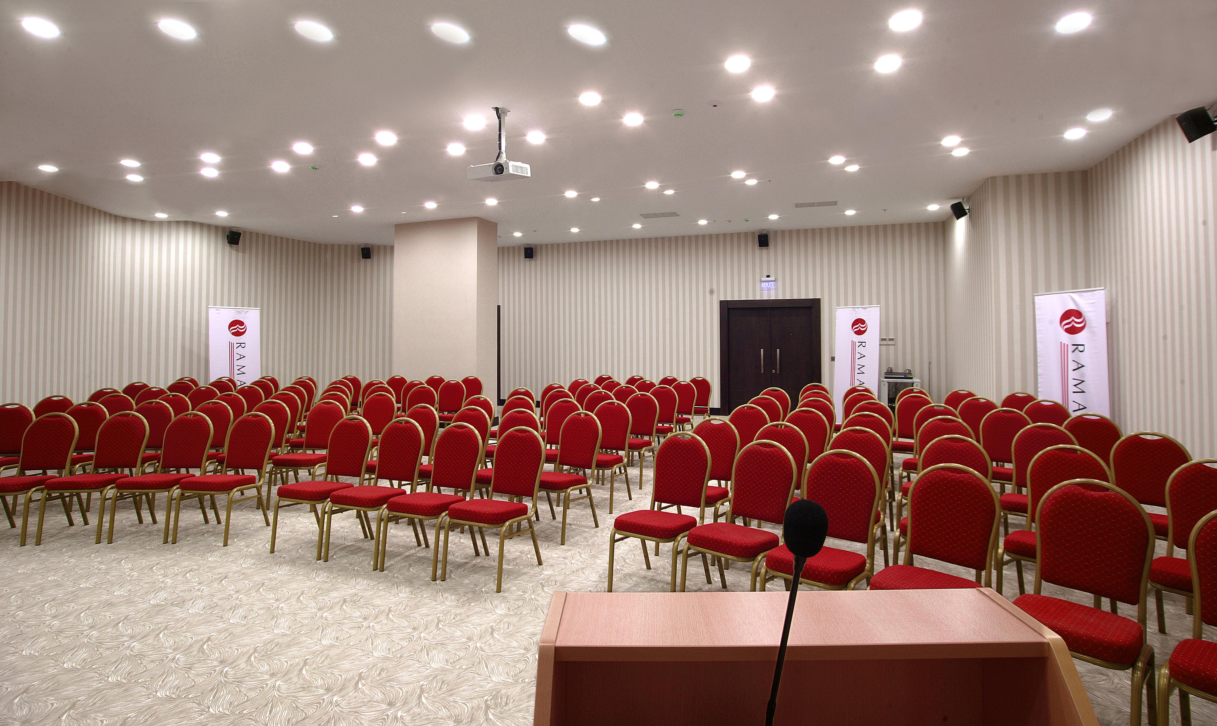 Hotel Ramada Plaza By Wyndham İzmir Extérieur photo